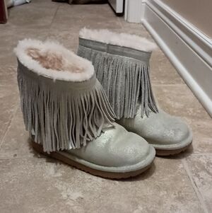 UGG Kids Classic Short II Fringe boots in a metallic silver